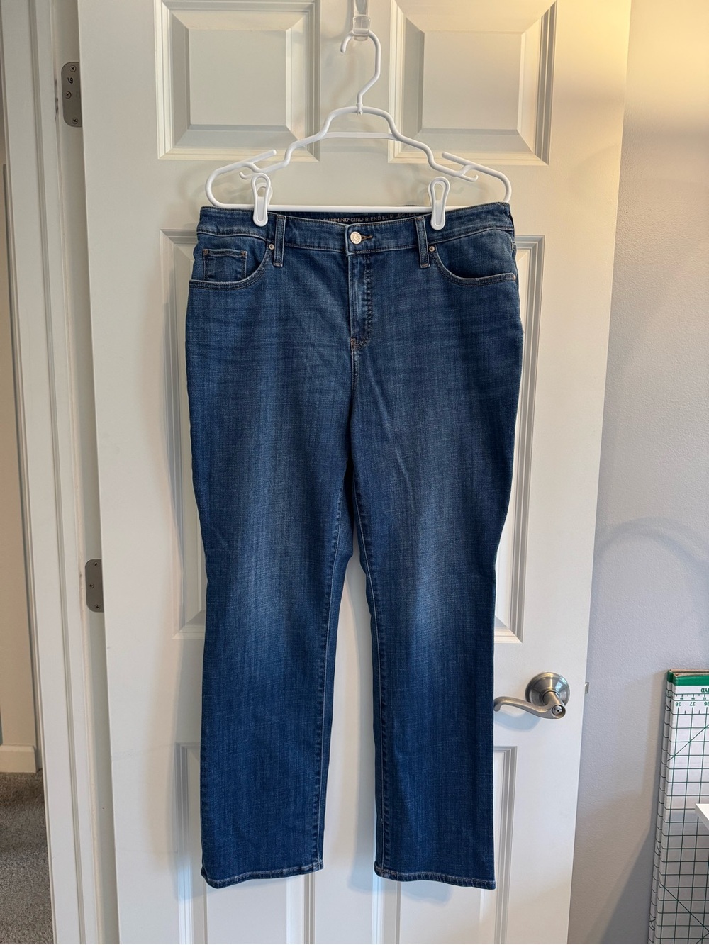 Chico's Women's So Slimming Jeans Size 2R